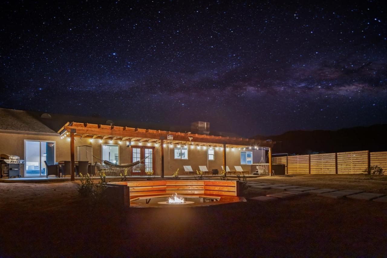 Dome On The Range- The Modern Home With A Dome Joshua Tree Exterior photo